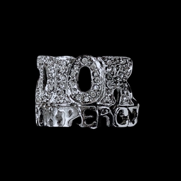 Vintage Christian Dior 70’s Silver Diamanté Crystal Dior For Peace Logo Earrings - Picture 16 of 17